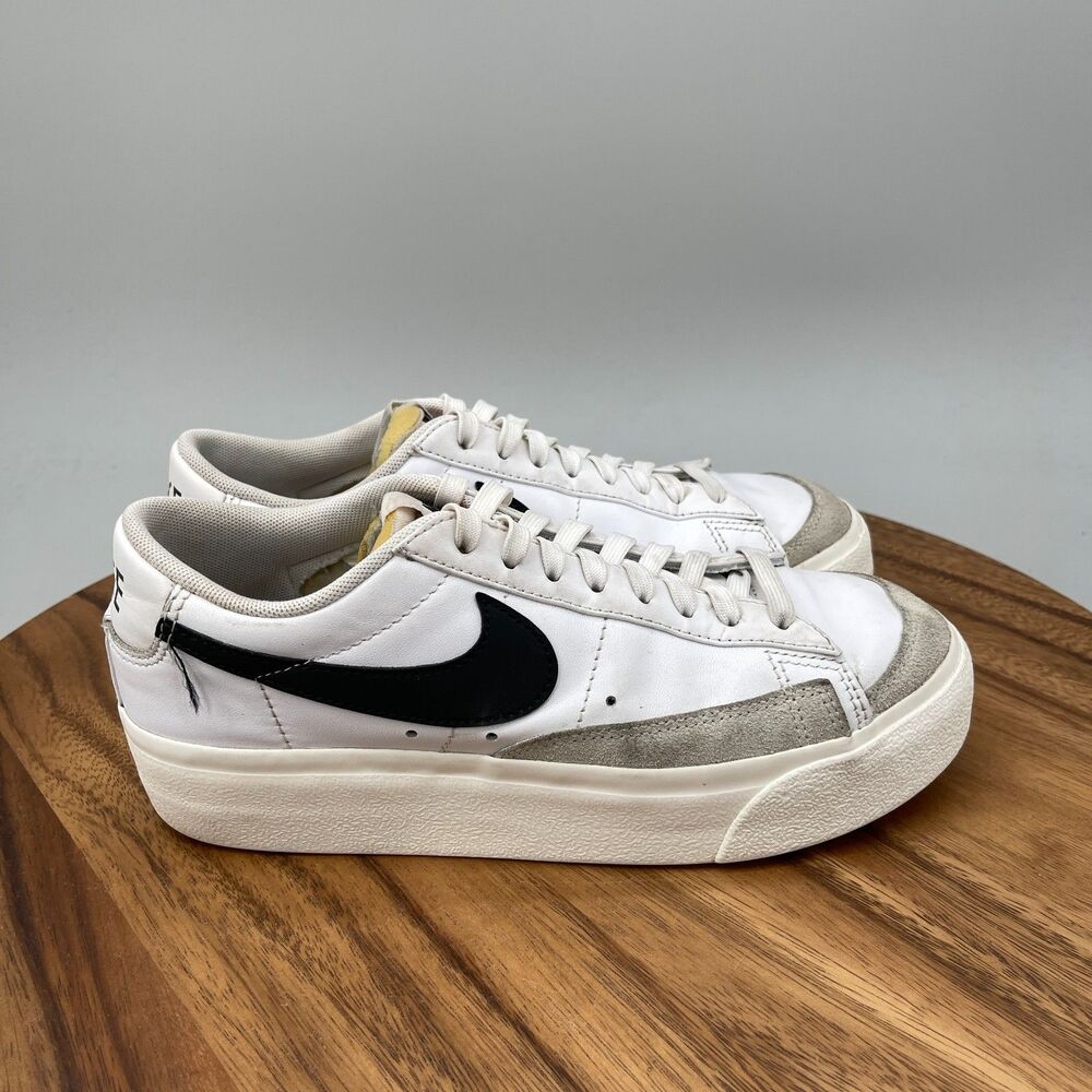 Nike Blazer Low Platform Shoes Womens Size 7 White Stacked Casual Classic Lift